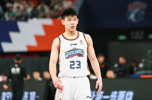 打不了！同曦发布伤病报告：林葳&利夫遭遇流感 郭昊文受腰伤困扰