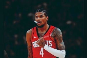 来投票🚀！小贾巴里为杰伦-格林和申京拉票全明星