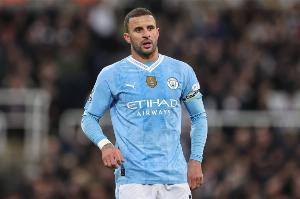 瓜帅：沃克去沙特？我不知道；他出场减少？刘易斯表现得很好