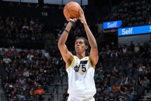 【菜鸟】杰伦威弟弟13分 太阳邓恩10分5板2助 克林根8分10板2帽