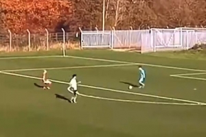 博主介绍华裔球员：英冠普雷斯顿U19门将力宝-斯托韦尔可供归化