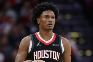 火箭落败！阿门41分钟12中8砍20分10板5助2断1帽 本季首发9胜2负