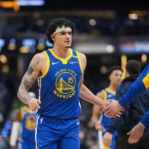 打得太好了！桑托斯10投7中得19分7板 轰中5记三分&正负值+31