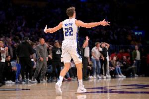 莫斯利：小瓦格纳正努力找回节奏 开拓者利用换防打乱了我们节奏