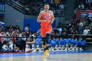 福建主帅谈陈林坚：春节假期后我们再看 我希望能在训练中见到他