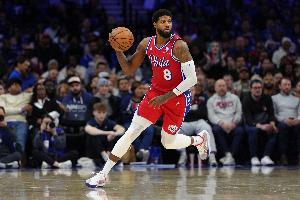 下半场独得21分！乔治21中11&6记三分拿下30分5板3助1断 6失误