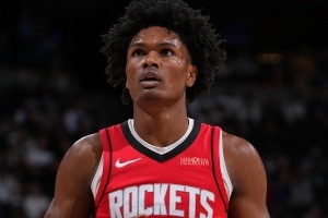 阿门：我们觉得可以击败任何人 这次客场之旅真的证明了这一点