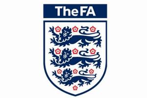 天空新闻网：英格兰女足二级联赛将试行“允许球迷在看台上喝酒”