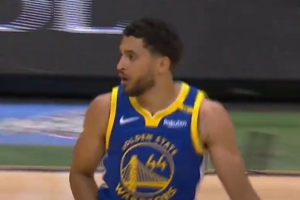 勇士官方：球队与前锋杰克逊-罗签下一份双向合同