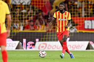 记者：朗斯收到雷恩、维拉和雷恩给丹索的永久性报价，尤文还在谈