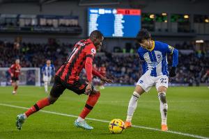 罗马诺：利雅得胜利9500万欧报价三笘薫，仍遭布莱顿拒绝