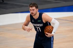 Buha：无论詹姆斯退役还是做其他决定 湖人未来7-10年都有门面了