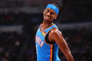 😲亚历山大近5战场均40.2分4.6板5.2助1.4断 有两次50+