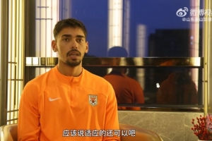 山东泰山冬训特辑 马德鲁加和卡扎尔融入球队，积极备战