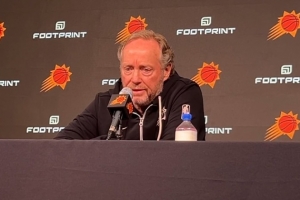 布登反驳太阳更衣室有毒报道：球员们对彼此的承诺及态度都很好