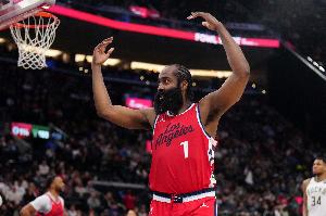 哈登谈全明星与詹库杜同队：似《复联》梦幻联动 我会一直努力！