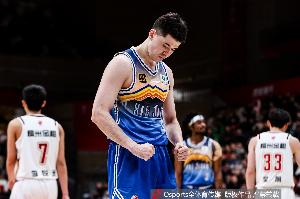 全能表现！阿不都沙拉木12中7拿到16分10板5助2帽 正负值+19