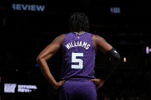 🤔黄蜂湖人交易方案涉及的3人 克内克特+雷迪什+马威今天都缺阵