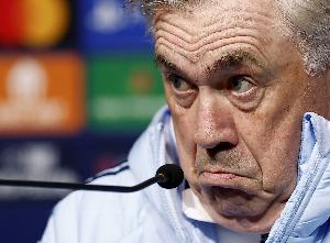 🤔榜首遭针对？巴萨9分领跑后8轮1胜，皇马4分领跑后3轮不胜