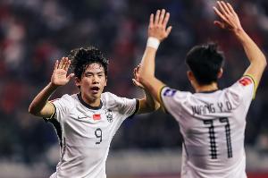 东体：国青两场小组赛极大提高扛压能力 伊万或许有了新“猎物“