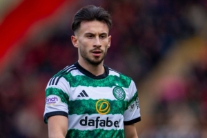 库恩：在第94分钟丢球让人难以接受，凯尔特人未来有很大潜力