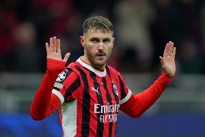 赚两次💰费耶诺德3200万欧卖希门尼斯，再赢米兰拿1100万奖金