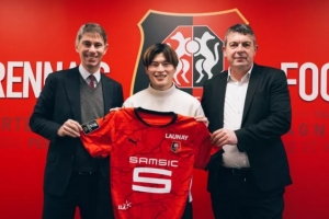 人都懵了！古桥亨梧谈刚加盟桑保利就下课：震惊且失望