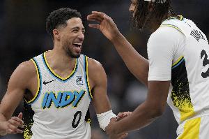 万箭齐发！步行者次节狂轰50分 单节净胜灰熊24分