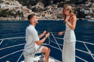 曼晚：基恩女儿已与圣徒后卫贝利斯订婚 后者去年夏天求婚成功