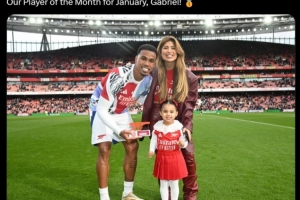 后防中坚！阿森纳官方：加布里埃尔当选队内1月份最佳球员