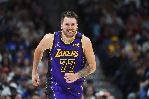 莫斯利：我对和卢卡在一起的回忆是 我总是记得他一直在努力训练