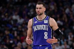 19中16！拉文42分 三分9中8 命中率超80% 成国王过往30年来首人