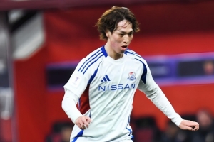 横滨水手前锋：主客场对阵海港都要取得压倒性胜利，晋级下一轮