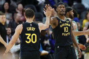 稳定住了！勇士首发不变：库里、波杰姆、巴特勒、穆迪、追梦