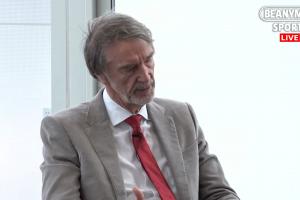 比肩皇萨！拉爵:曼联是世界最大球队 要有伯纳乌、诺坎普这种球场