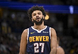 掘金客战开拓者：贾马尔-穆雷伤缺两场后迎来复出