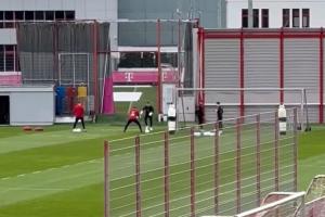 德国天空体育：乌尔比希恢复门将训练，能够参加周六的德甲比赛