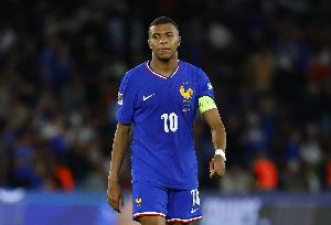 姆巴佩：迈尼昂擅长扑点是我们的优势 法国将为夺冠全力以赴