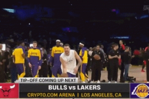 🤣湖媒晒东契奇昨日热身自抛自扣：只有他能挽救扣篮大赛