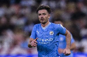 电讯报：世界杯名额竞争激烈，格拉利什等英格兰球员都在考虑转会