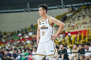还是很稳！赵继伟替补30分钟 三分9中5贡献19分7助攻&填满数据栏