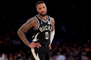 讨论|利拉德无限期休战🤕雄鹿有人挺身而出or阵容解体倒计时？