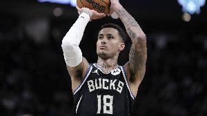 毫无手感！库兹马半场5中0仅拿2分5板2助 3失误&正负值-11