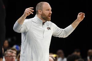 灰熊解雇詹金斯！猛龙主帅：简直令人震惊 这就是生意场的残酷