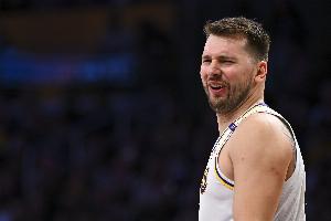 准三双！东契奇18中8拿到29分8板9助 罚球12中11