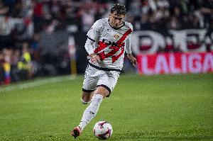 世体：勒沃库森有意拉蒂乌替代弗林蓬，但面临巴萨、马竞等队竞争