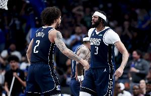 你怎么看？库班：浓眉、加福德和莱夫利是联盟最强内线三人组