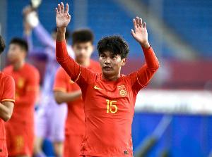 能否迎来首秀？19岁蒯纪闻生涯首进中超比赛大名单