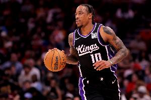 紧追库里！德罗赞生涯总得分超越杰里-韦斯特 升至NBA历史第26