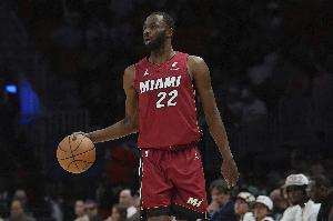 维金斯：受伤不能打球令人沮丧 因为我渴望和队友并肩作战